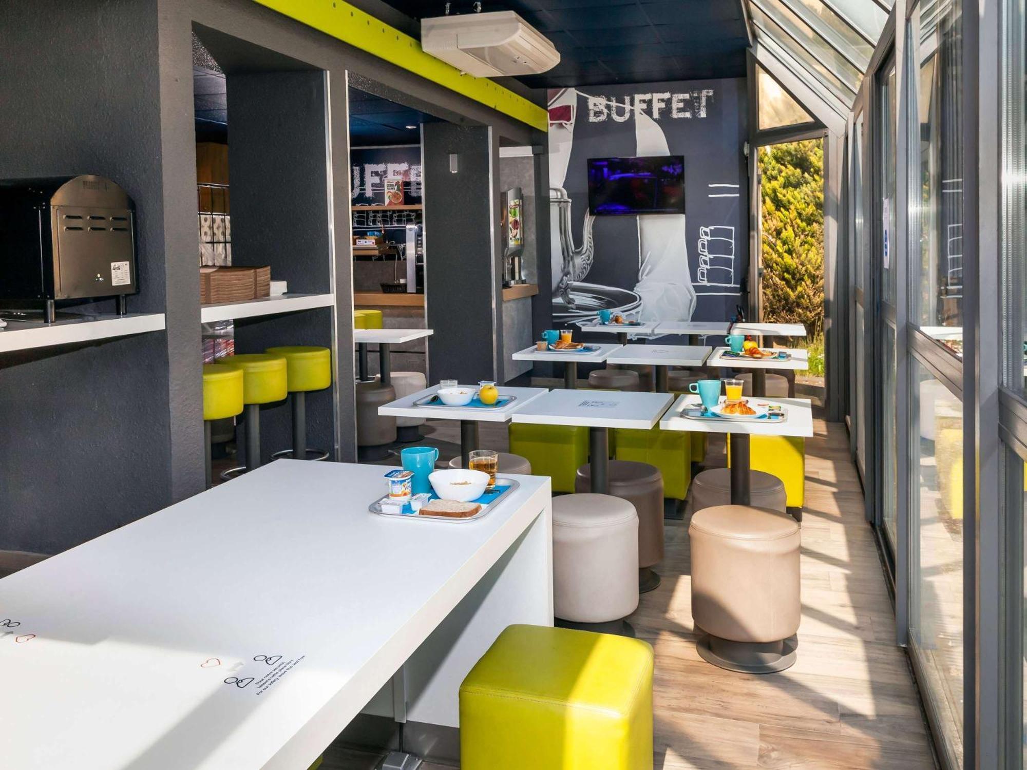 Ibis Budget Massy Renove 2024 Hotel 2*